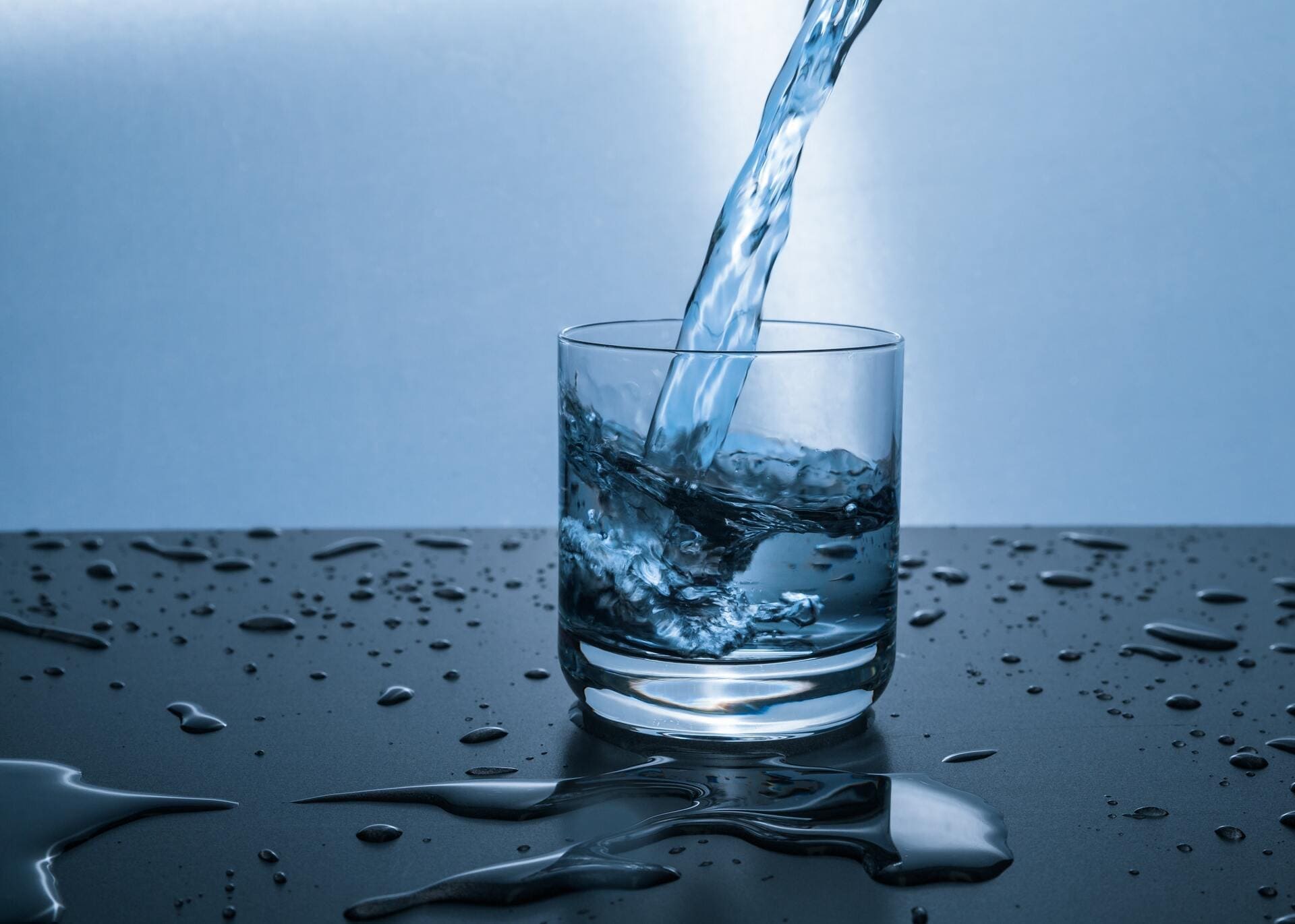 L’importance de boire de l’eau - MCT Douleur chronique